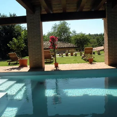 Tenuta Cerretino Piscina Tennis Billardo *